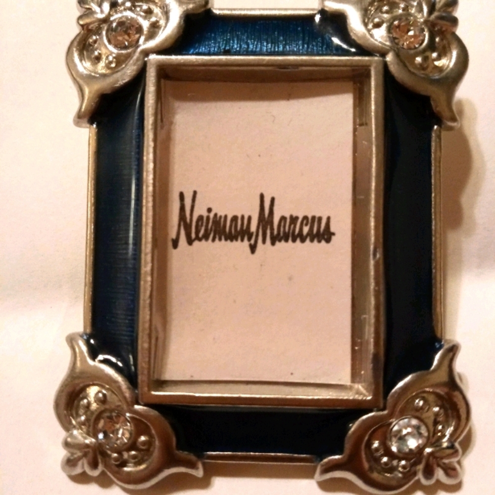Neiman Marcus desk top picture frame